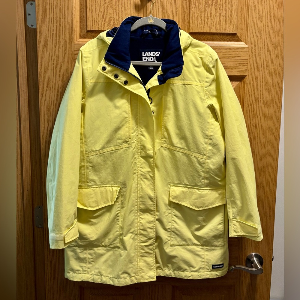 Lands’ End Women’s Squall Fleece Lined Raincoat